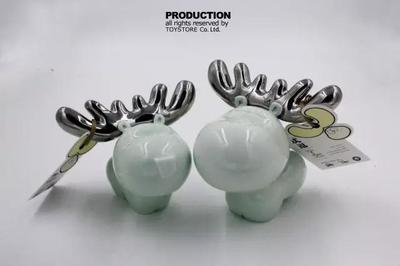 建筑設計師轉行原創潮流玩具，用中國版Kaws概念贏得投資青睞